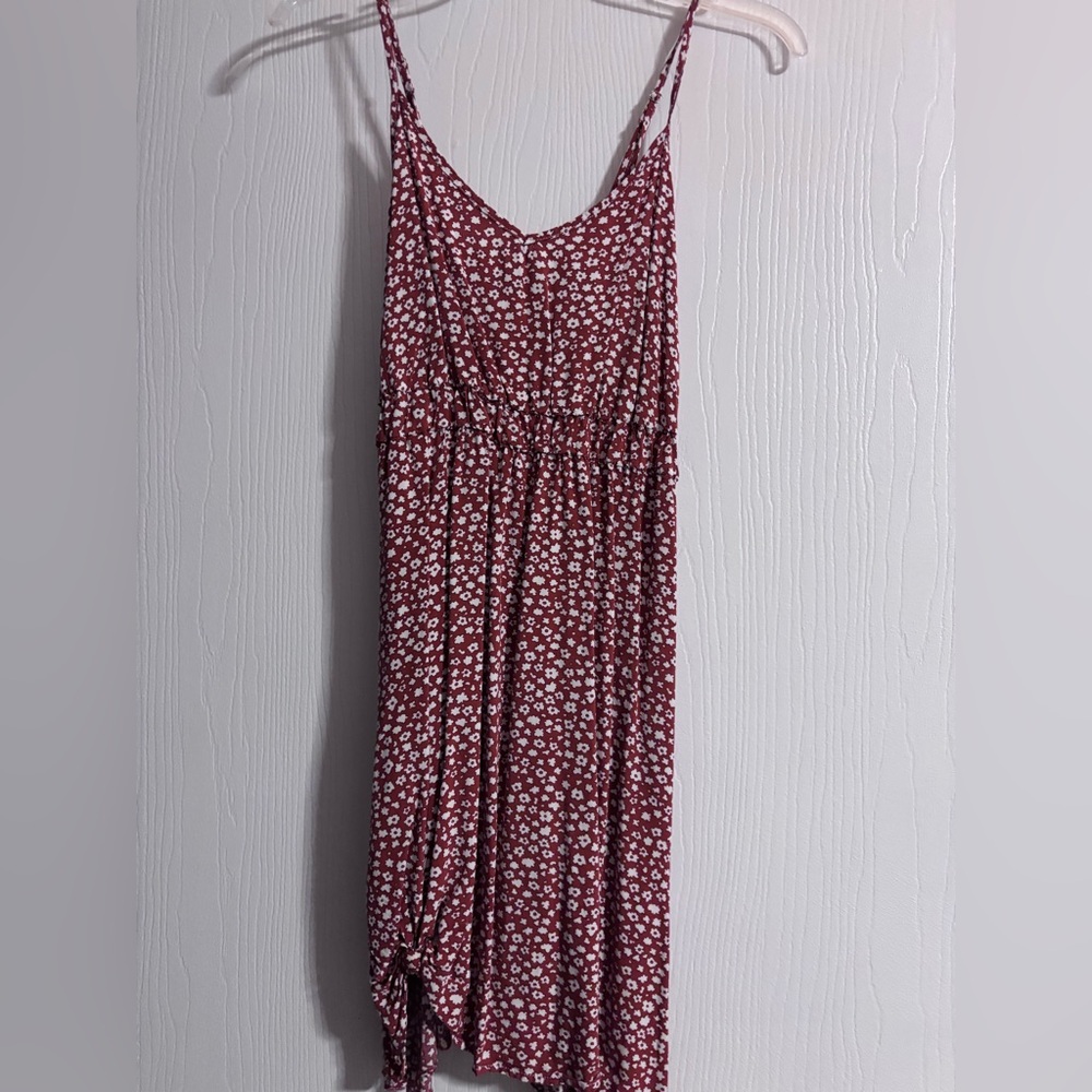 Floral Sleeveless Maxi Dress in Burgundy and White